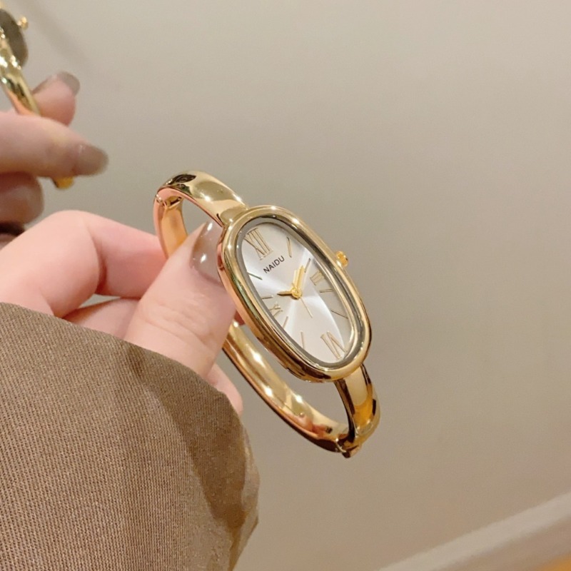 Quiet Luxury Watch - High-end Women's Roman Scale Quartz Watch