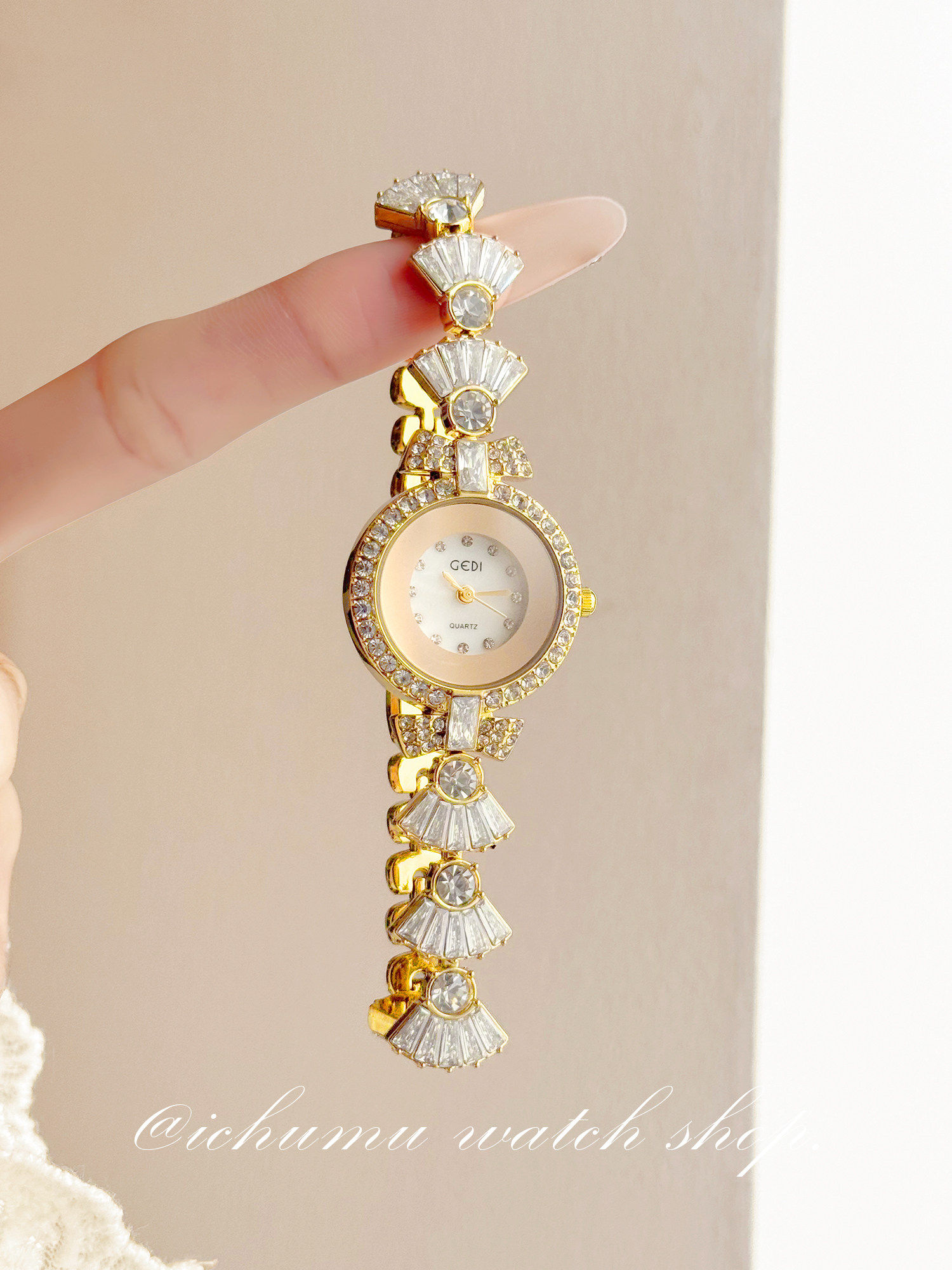 Mermaid Women's Watch Light Lu - Luxury Watch Usa ulasan dan harga