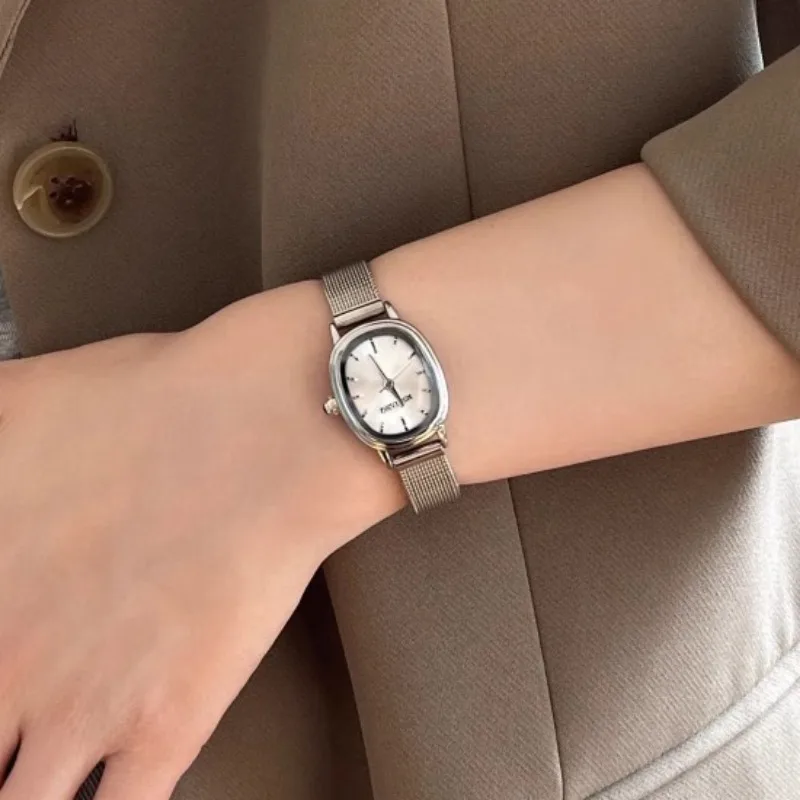 Small Oval Dial Green Watch Si - Quiet Luxury Watch ulasan dan harga